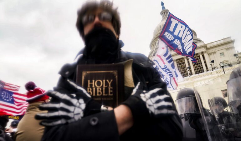 قومی‌گرایی مسیحی؛ چرخش مذهبی در سیاست آمریکا