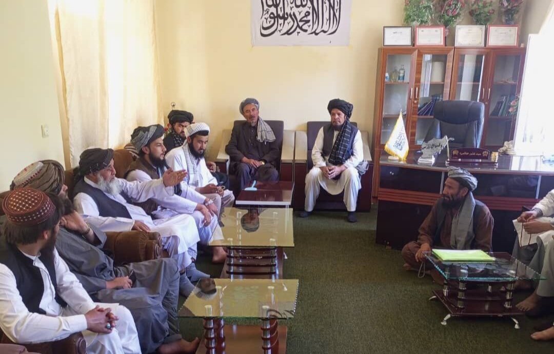 ناراحتی شیعیان بامیان از جانبداری نیروهای طالبان از کوچی‌ها / استاندار بامیان: کوچی‌ها حق ندارند بدون مدارک قانونی از اراضی مردم استفاده کنند