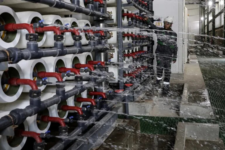 شیرینسازی آب؛ راهکار تلخ نجات از تشنگی جهانی