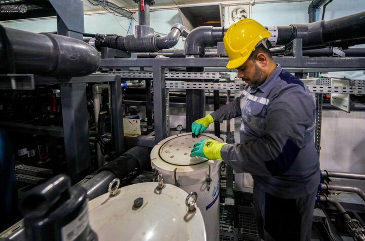 تقرير مصور/ وحدة إنتاج المياه في العتبة العلويّة المقدّسة تُنتج أكثر من 10 ملايين لتر يوميًا لخدمة زائري الأربعين