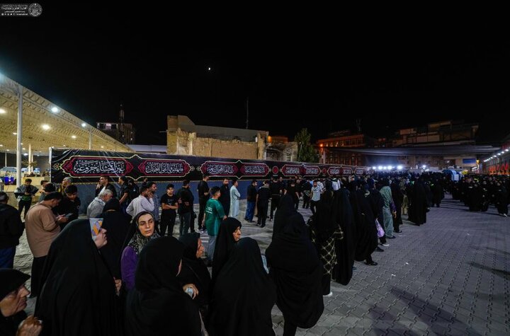 تقرير مصور/ مضيف العتبة العلويّة المقدّسة يقدّم خدمات مستمرّة لزائري أربعينية الإمام الحسين (ع)