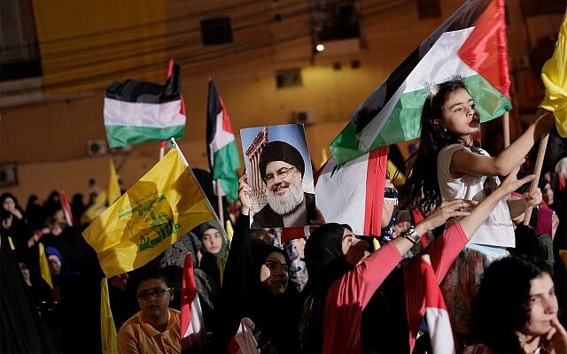 مردم لبنان در حمایت از حزب‌الله و مقاومت، به خیابان‌ها آمدند