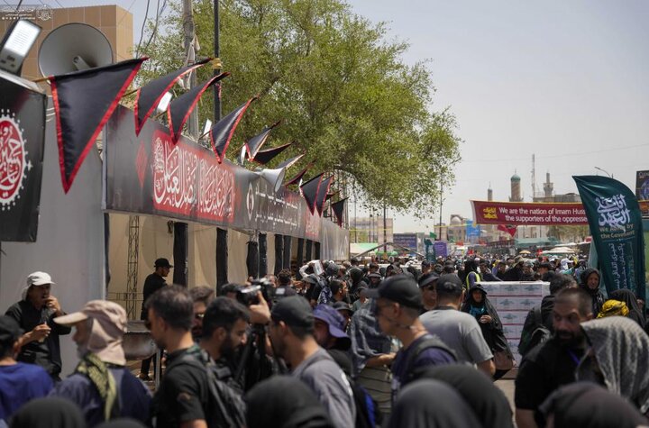 تقرير مصور/ موقع عمار بن ياسر يقدم 45 ألف وجبة يوميًّا لزائري الأربعين