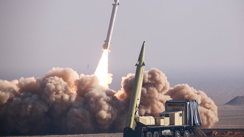 في بيان..الحرس الثوري يؤكد ان الرد على تهديدات الأعداء سيفوق تصوراتهم وسيكون اشد صرامة عما حدث سابقا