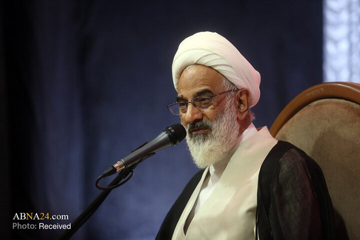 مراسم گرامیداشت شهدای اقتدار و چهلم شهدای روحانیت در حرم حضرت معصومه (س)