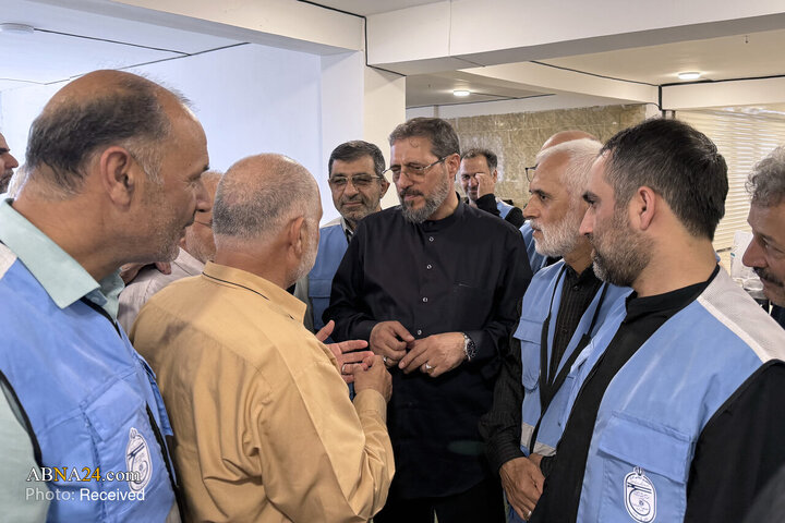 بازدید میدانی مسئولان حج و زیارت از خدمات به زائران در شهر سامراء