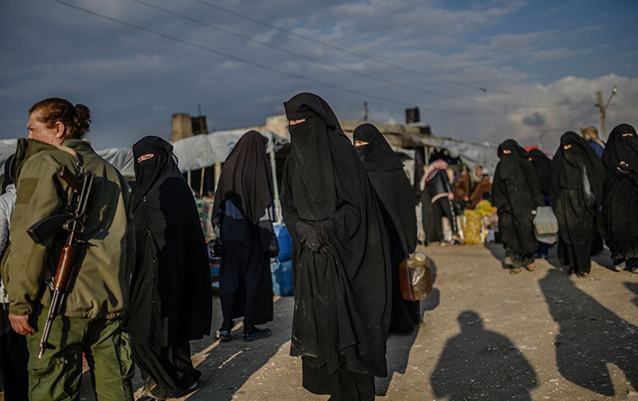 زن داعشی در دام نیروهای عراقی