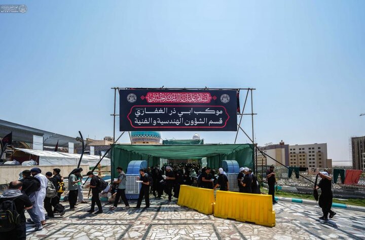 تقرير مصور/ احد مواقع الخدمية للعتبة العلويّة تقدّم أكثر من 18 ألف وجبة يوميًا لزوّار الأربعين