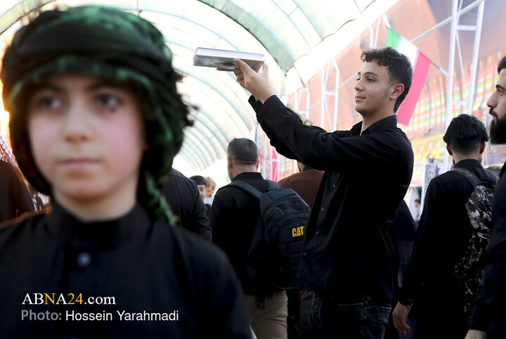 عبور زائران اربعین حسینی از مرز چزابه