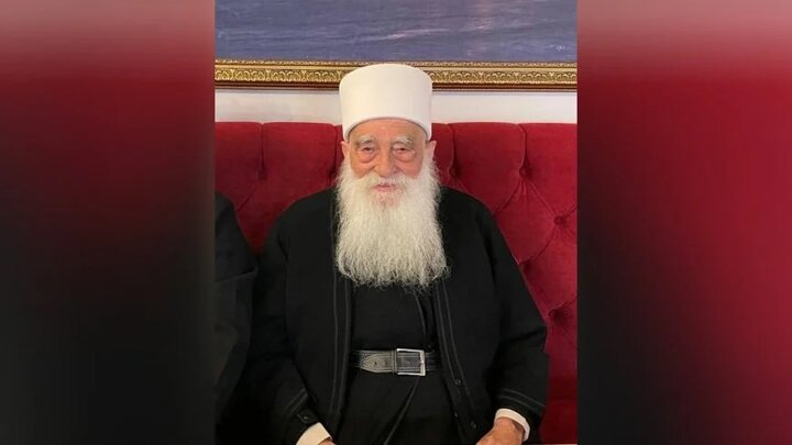 رهبر دروزیان خواستار رفع محاصره شهر سویدا شد