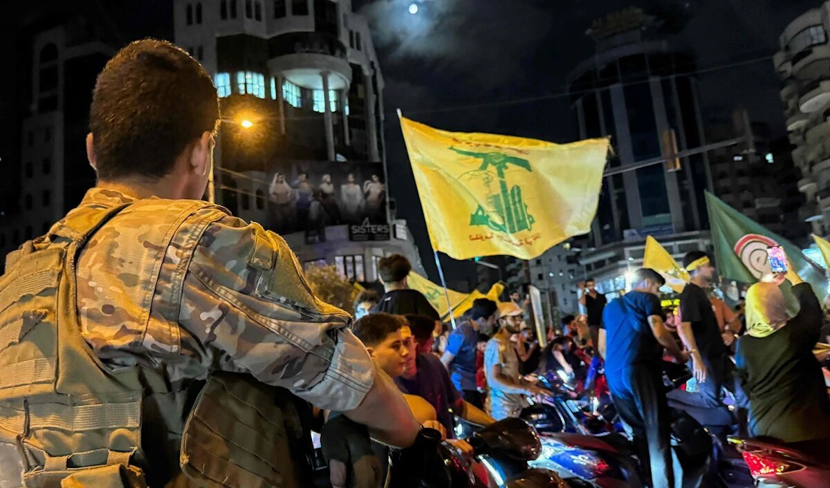 Malawakang Protesta ng Mamamayan sa Lebanon Laban sa Desisyon ng Pamahalaan na I-disarma ang Kilusang Resistencia