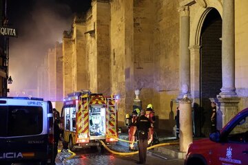 Sunog sa Makasaysayang Mosque ng Córdoba, Spain