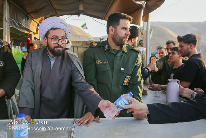 اقامت و پذیرایی زائران اربعین حسینی در موکب بنیاد مستضعفان