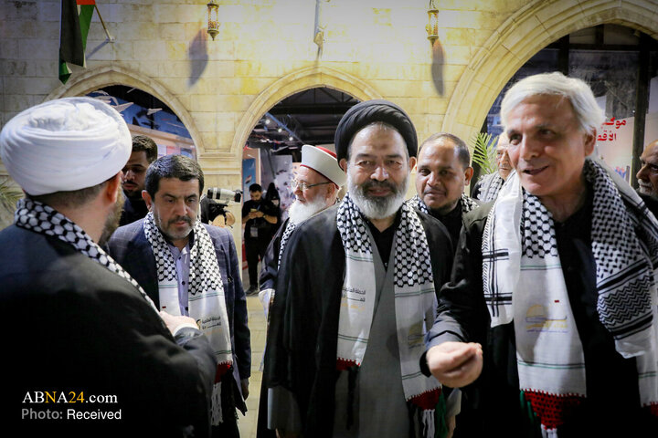 استقبال علما و جوانان فلسطینی از نماینده مقام معظم رهبری در موکب «نداء الاقصی»