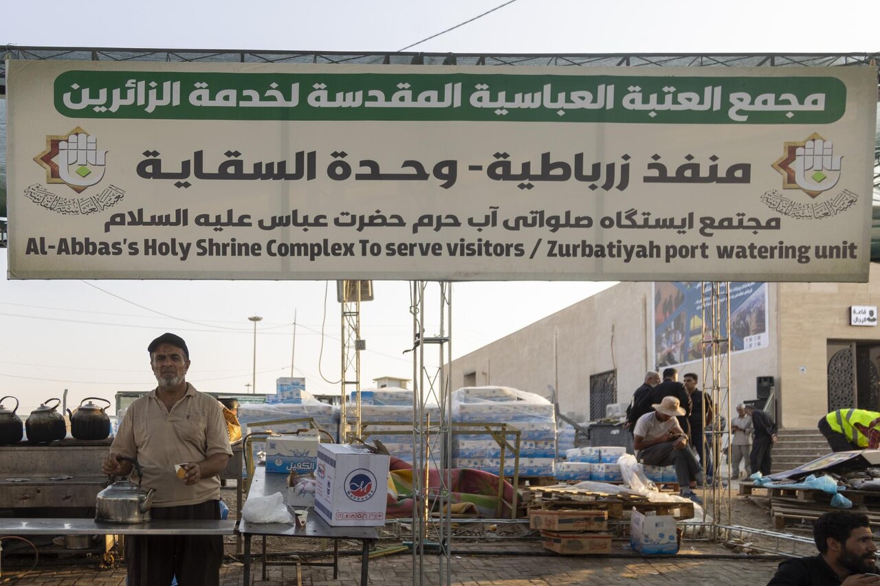 Photos: Al-Abbas Shrine provides around 40,000 meals daily to visitors of Arbaeen at Zurbatiyah border crossing