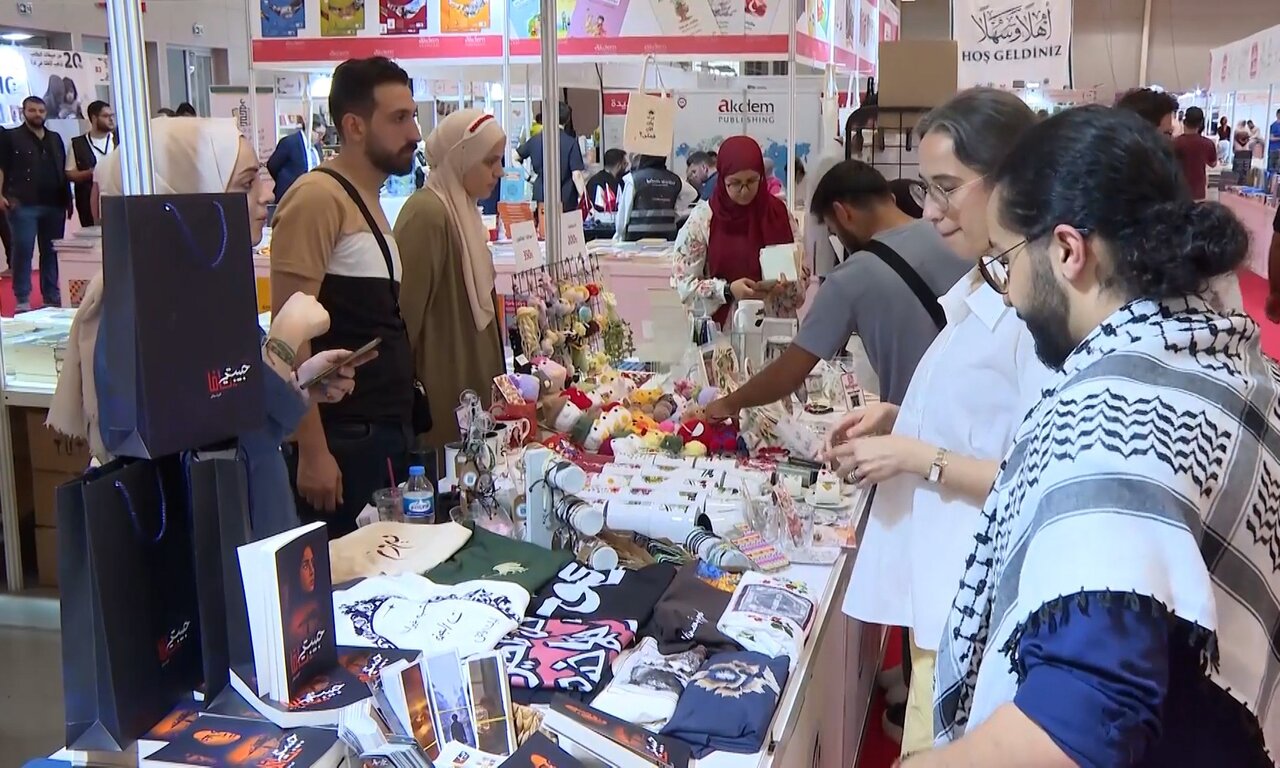 آغاز به کار نمایشگاه کتاب عربی استانبول در دهمین دوره خود