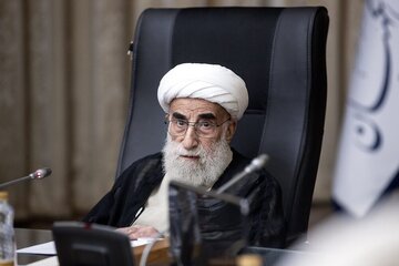 Ayatullah Jannati: Al'amarin Arba'in Fitila Ce Ga Masu Neman Gaskiya A Duniya