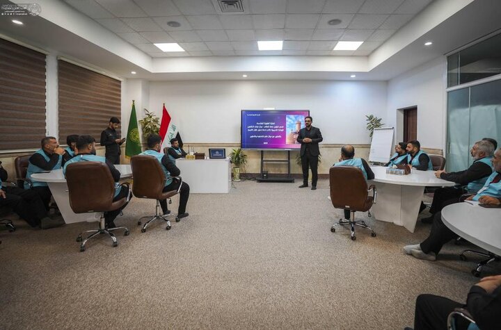 تقرير مصور/ العتبة تقيم ورشة تدريبية للمتشرّفين بالخدمة لتطوير خدمات دليل الزائرين خلال الزيارات المليونية