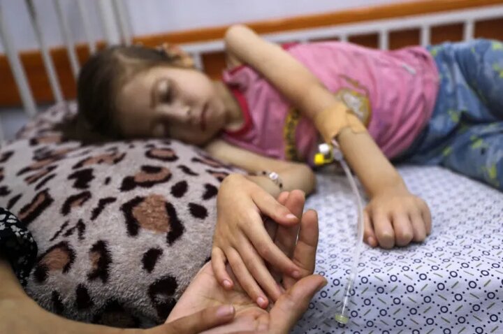 تقرير مصور/ أطفال غزة يموت بين أذرع أمهاتهم على مرأى من العالم