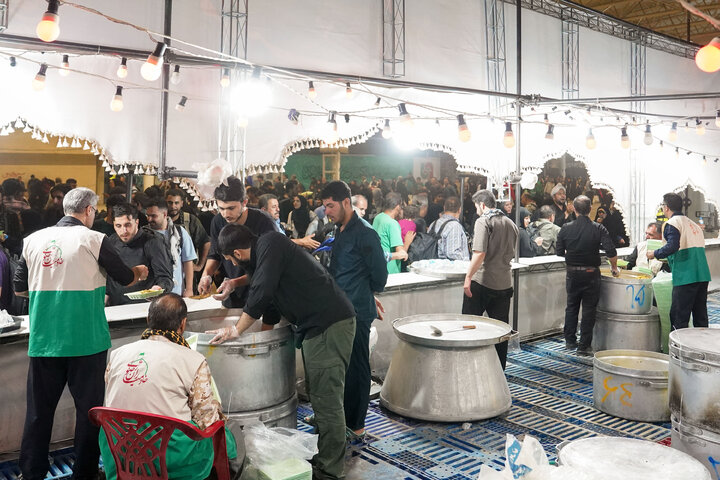 تقرير مصور/ موکب العتبة الرضویة المقدسة في منفذ مهران الحدودي