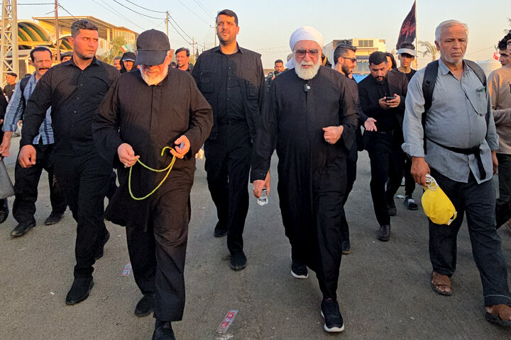 تقرير مصور/ حضور تولیت آستان قدس رضوی در مسیر پیاده‌روی اربعین حسینی