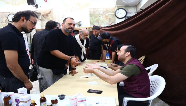 تقرير مصور/ إدارة طبية ميدانية شاملة لخدمة زائري الأربعين