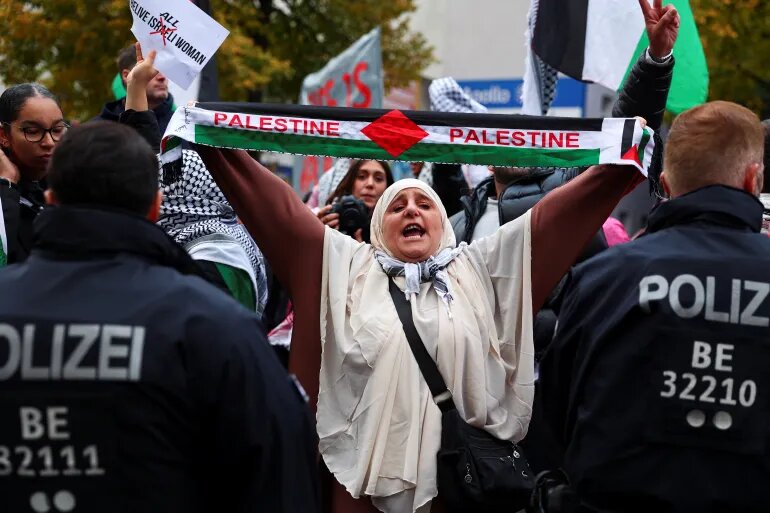 Berlin, The Hague join worldwide outcry against Israeli regime’s crimes