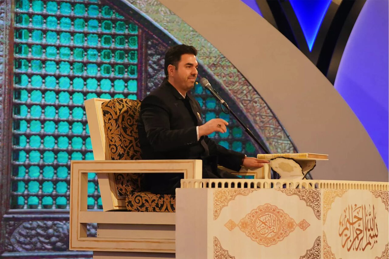 Iranian Qari: Quran recitation on Arbaeen route creates unmatched spiritual atmosphere