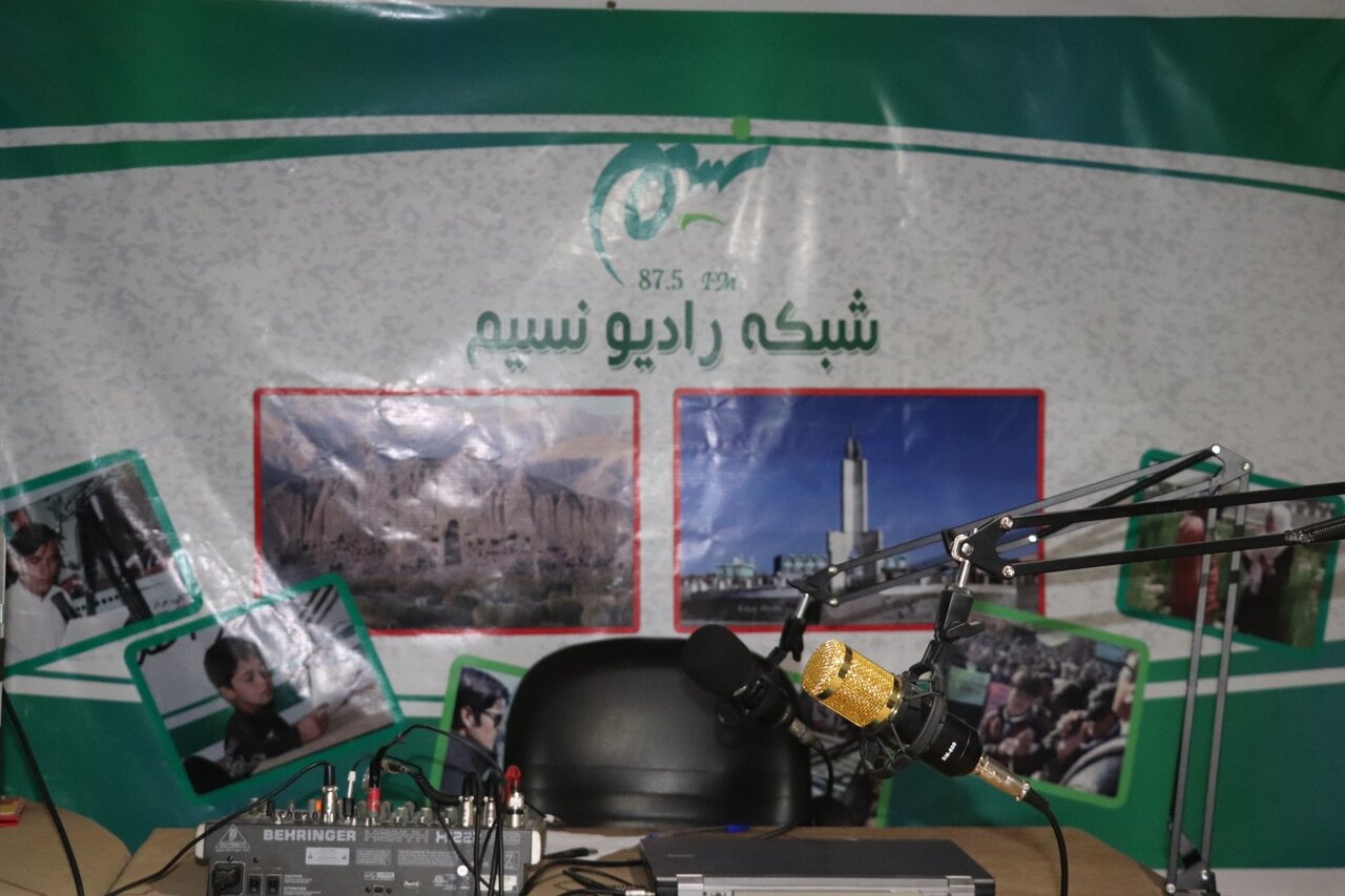 رادیو نسیم، رسانه مناطق شیعه افغانستان به خاطر فشار طالبان تعطیل شد