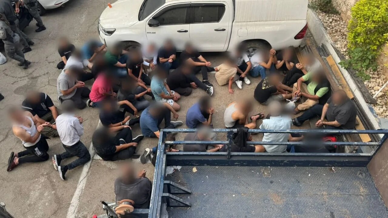 Israeli Police Arrest 42 Gazan Workers in Nazareth