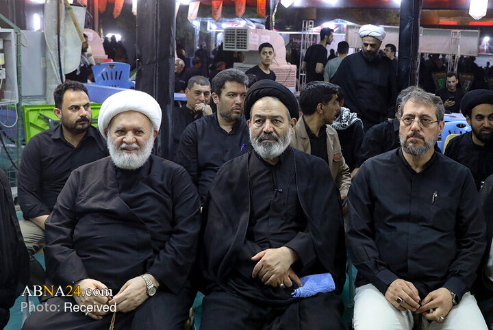 نشست بینالمللی «اربعین و امت اسلامی» در مسیر پیاده روی اربعین