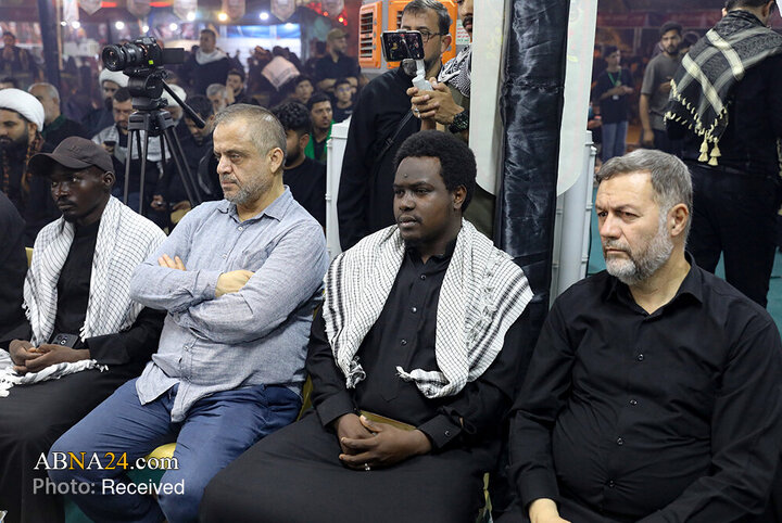 نشست بینالمللی «اربعین و امت اسلامی» در مسیر پیاده روی اربعین