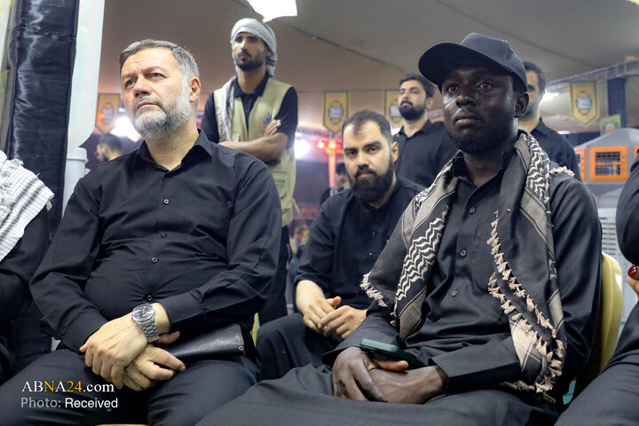 نشست بینالمللی «اربعین و امت اسلامی» در مسیر پیاده روی اربعین