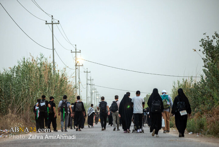 پیاده روی زائران اربعین از مسیر طریق العلما