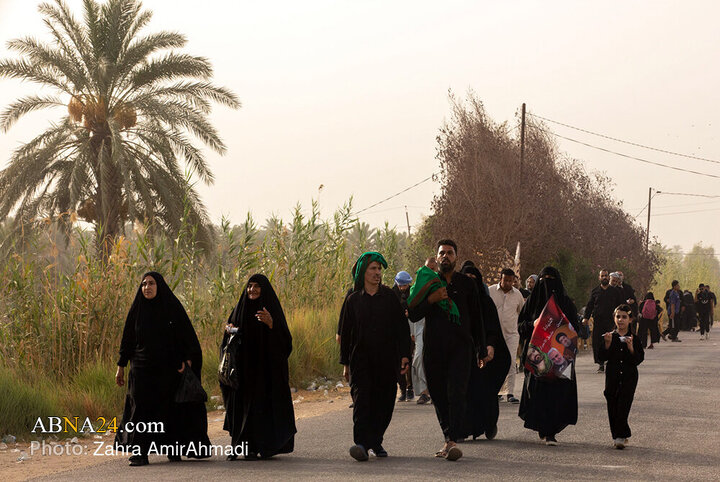 پیاده روی زائران اربعین از مسیر طریق العلما