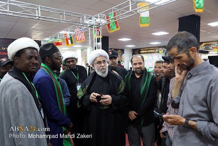 بازدید دبیرکل از موکب عشاق الحسین آفریقایی ها در مسیر نجف به کربلا