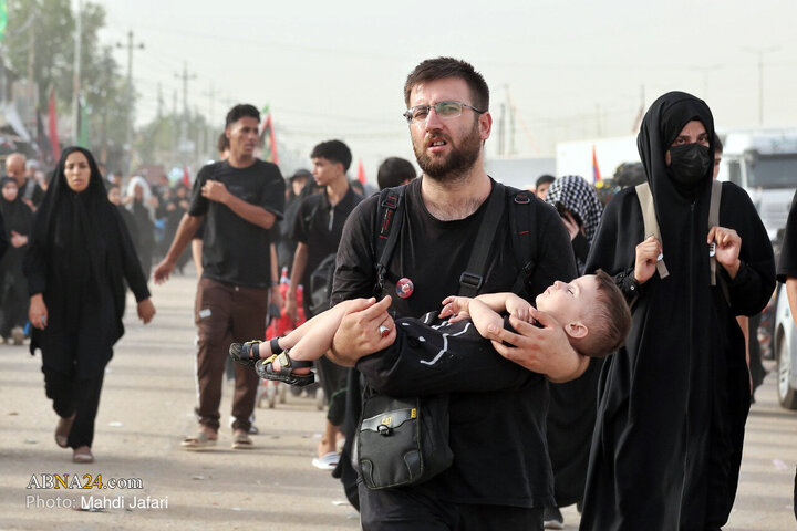 کاروان ملت‌ها در مسیر عشق حسینی