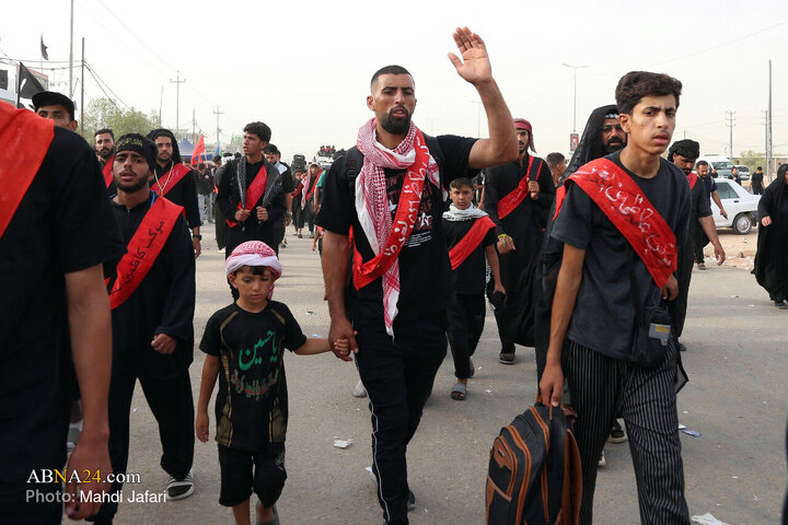 کاروان ملت‌ها در مسیر عشق حسینی