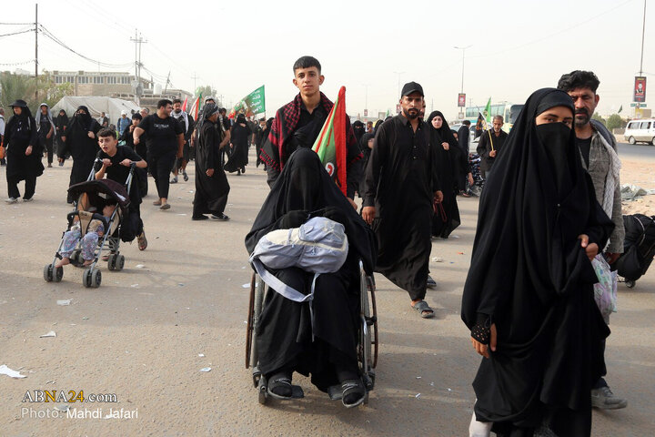 کاروان ملت‌ها در مسیر عشق حسینی