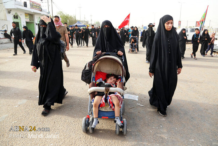 کاروان ملت‌ها در مسیر عشق حسینی