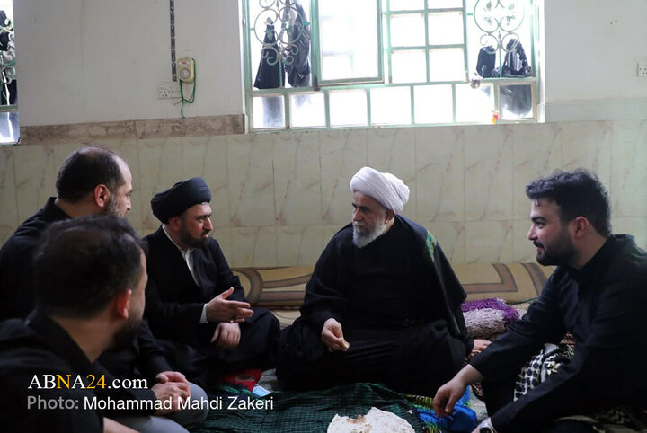 حضور دبیرکل مجمع جهانی اهل بیت(ع) در مسیر پیاده روی اربعین