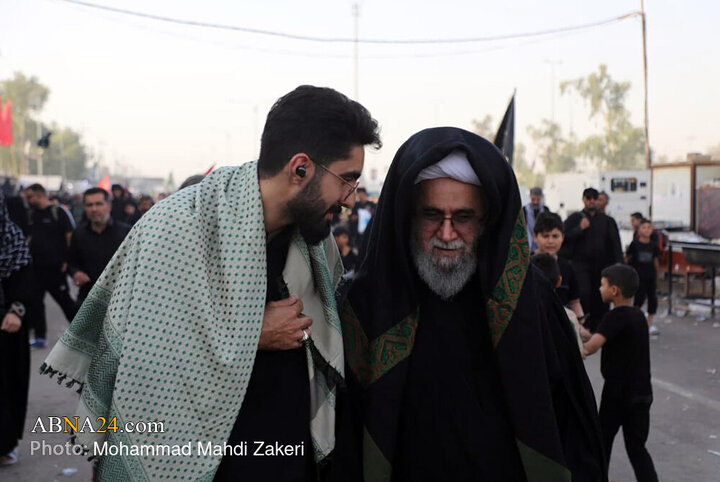 حضور دبیرکل مجمع جهانی اهل بیت(ع) در مسیر پیاده روی اربعین