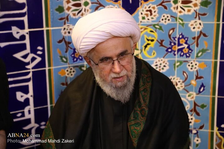 گزارش تصویری | حضور دبیرکل آیت‌الله رمضانی در جمع  زائرین اربعین حسینی در دانشگاه ‌اهل‌بیت(ع) کربلای معلی