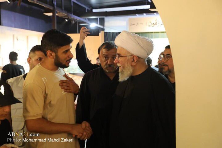 گزارش تصویری |حضور آیت‌الله رمضانی در موکب «نداء الاقصی» در طریق الحسین