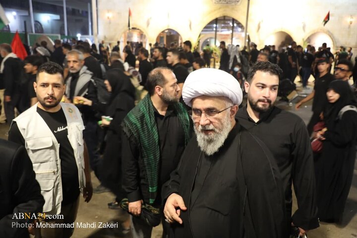 گزارش تصویری |حضور آیت‌الله رمضانی در موکب «نداء الاقصی» در طریق الحسین