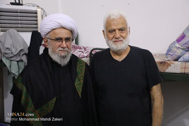 گزارش تصویری | حضور آیت‌الله رمضانی در موکب شیعیان لبنان در طریق الحسین