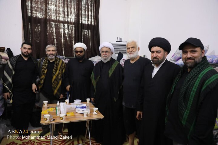 گزارش تصویری | حضور آیت‌الله رمضانی در موکب شیعیان لبنان در طریق الحسین