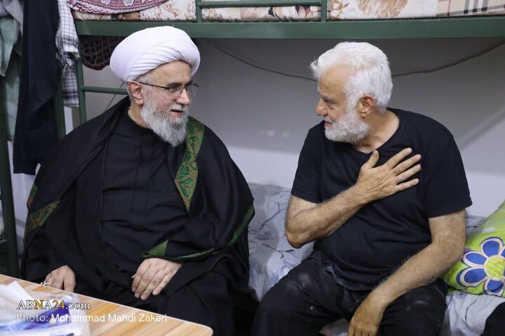 گزارش تصویری | حضور آیت‌الله رمضانی در موکب شیعیان لبنان در طریق الحسین