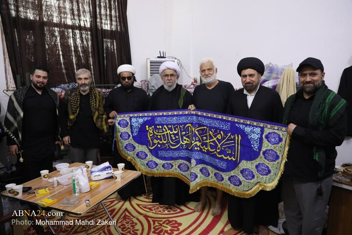 گزارش تصویری | حضور آیت‌الله رمضانی در موکب شیعیان لبنان در طریق الحسین