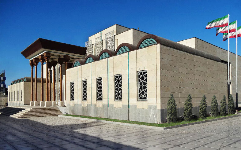 سفارت ایران در بغداد مداخلات غیرقانونی آمریکا را محکوم کرد